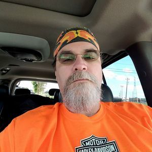 Meet your Posher, Gerald